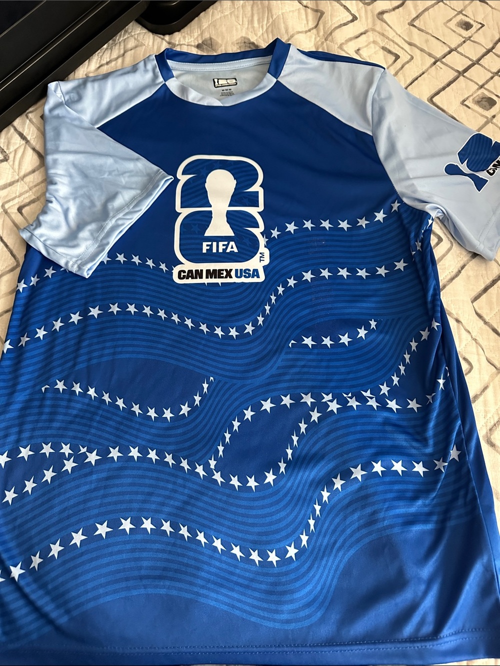 Adult M Blue Athletic Soccer Jersey NWOT